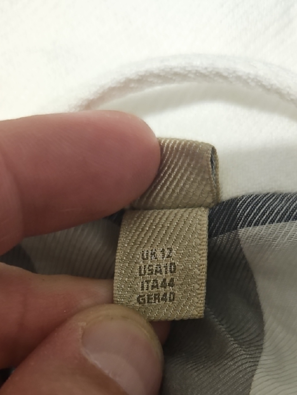 Authentic Burberry White Double-Breasted Short Trench Jacket with Belt Size 10 - Picture 11 of 11